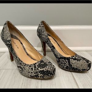 Gianni Bini Snake Skin Pattern High Heel Shoes